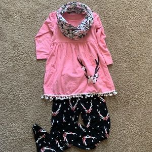 Cute outfit with matching infinity scarf